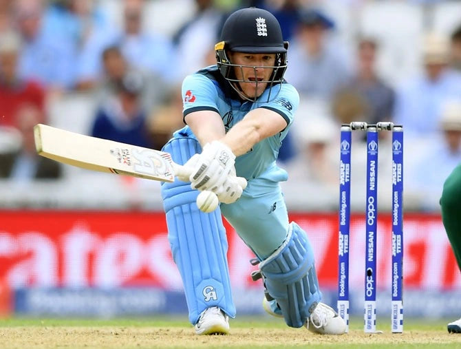 Eoin Morgan playing a reverse sweep