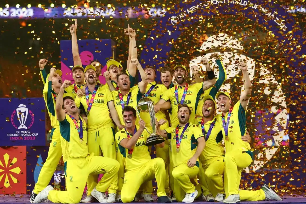 The Australian Cricket Team lfit the 2023 ICC ODI Cricket World Cup Trophy