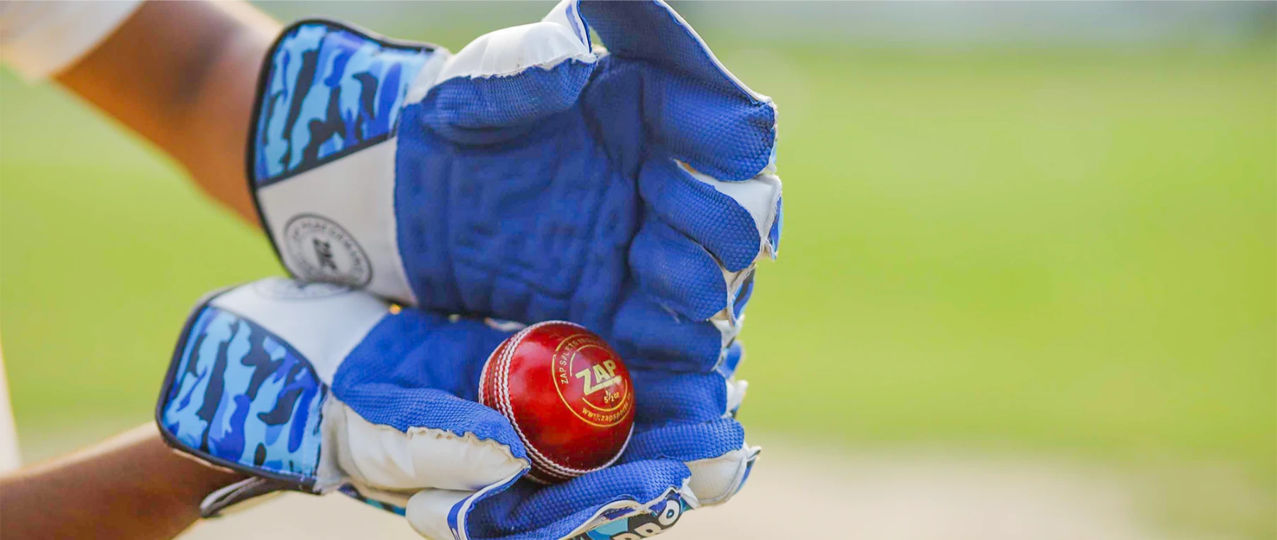 Wicket Keeping Kit: Don't let batsman breathe