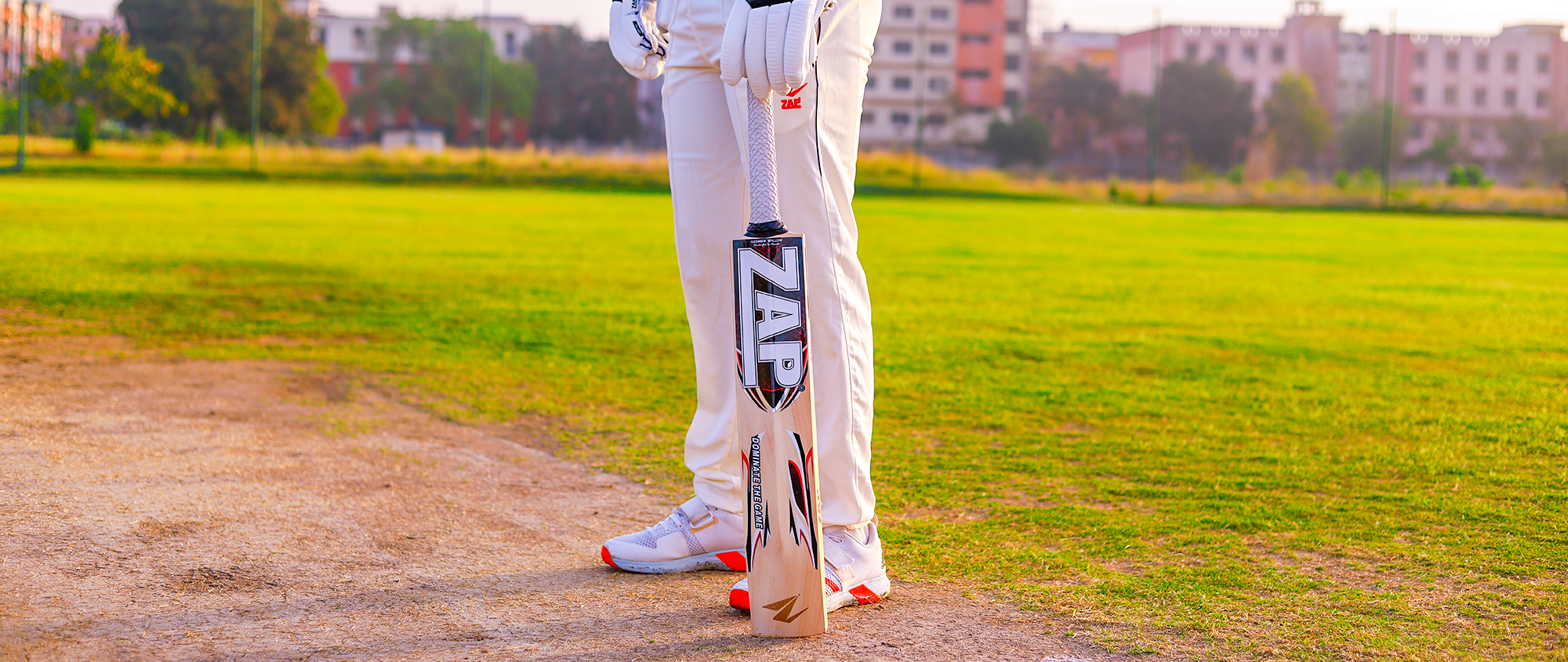Shop Kashmir Willow Cricket Bats Online: Own The Game