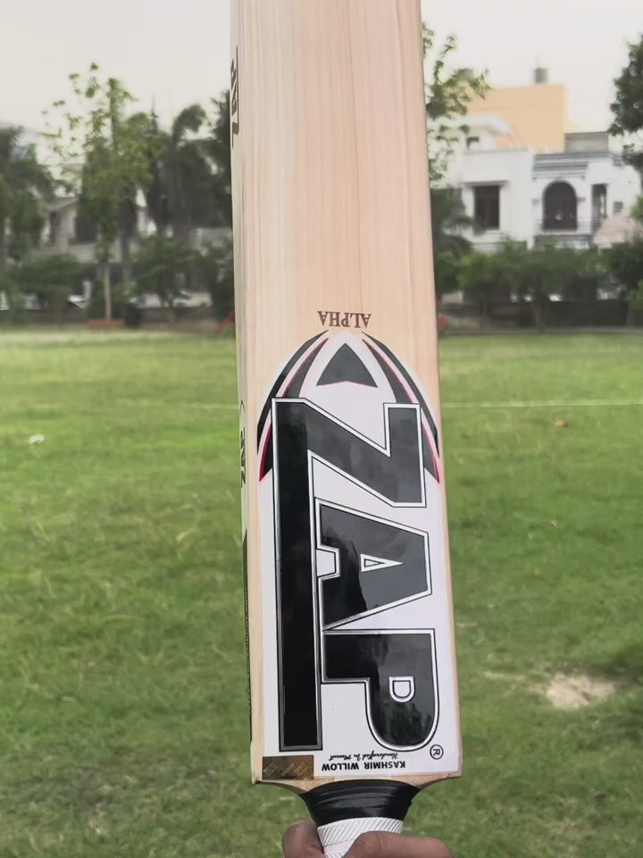 Load video: Crafted from premium-grade Kashmir Willow