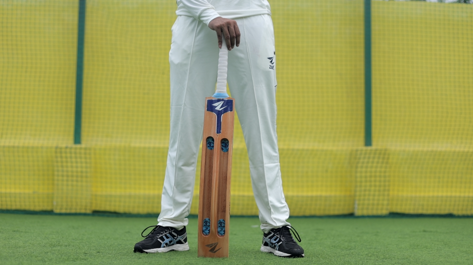 ZAP tennis glaze cricket bat 