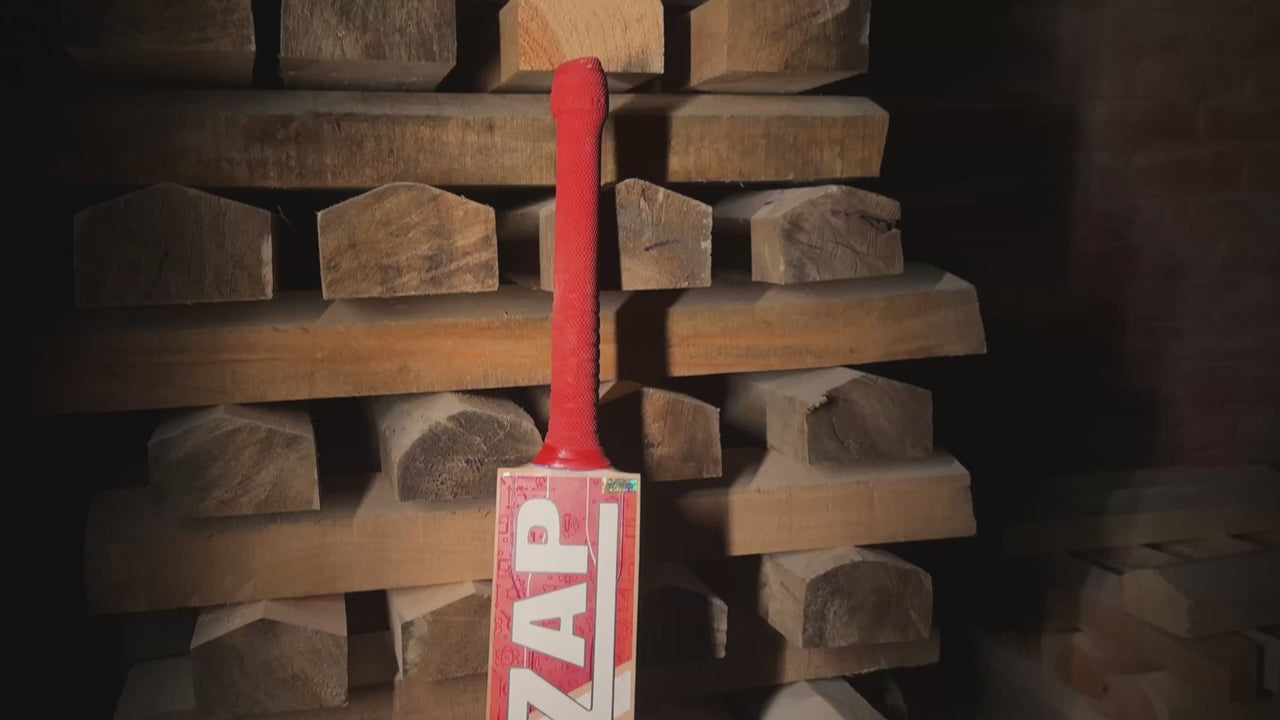 Load video: Crafted from premium-grade Kashmir Willow